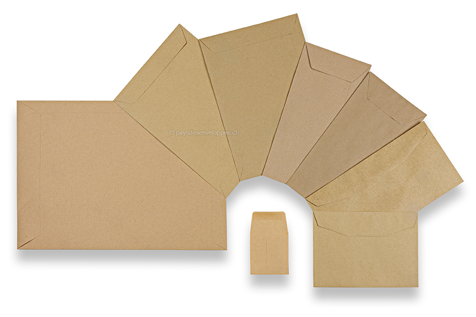 Enveloppes traditionnelles recyclées de belle qualité. réf 20531